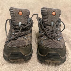 Merrell Women's Moab 2 Hiking Shoes Vibram Sole J06026 Medium